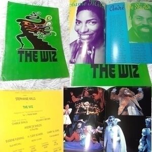 The Wiz Vintage Play Book By William F. Brown